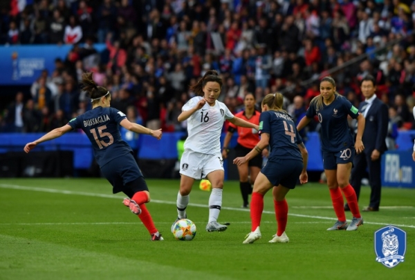 프랑스에게 0:4로 패배한 여자축구 대표팀이 16강 진출을 위해 나이지리아와 맞붙는다(사진: 대한축구협회 제공).