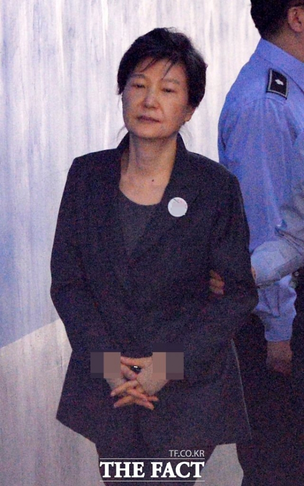 박근혜 전 대통령 모습(사진: 더팩트 제공)