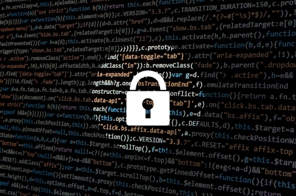 재택근무로 취약한 가정컴퓨터를 노린 사이버 해킹범죄가 기승을 부리고 있다(사진: Pixabay 무료 이미지).