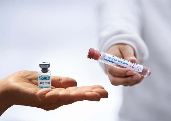 국내 코로나19 백신 공급 상황에 따라, 접종되는 백신 종류가 변경되고 있어 국민들의 우려가 많다(사진: pixabay 무료 이미지).